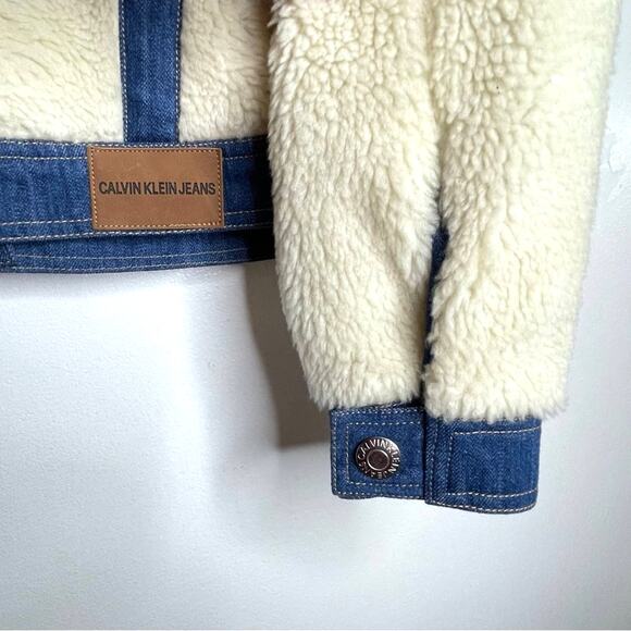 Denim and Sherpa Jacket Calvin Klein Jeans Medium - Picture 5 of 8